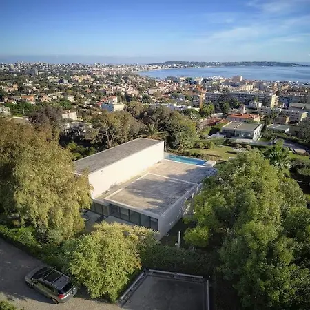 Exceptional With Sea View And Pool In Les Hauteurs, Cannes Casa de Férias Vallauris
